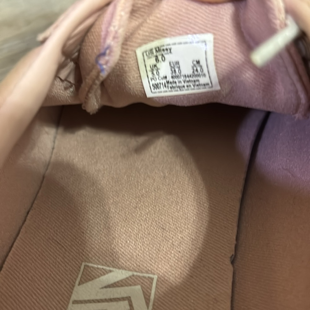 Pink Vans - Picture 3 of 3